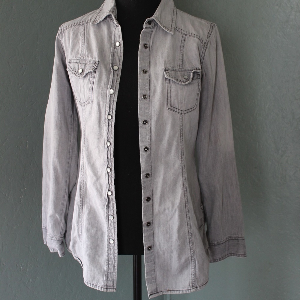 Nine West Vintage American Jean Button down Shirt